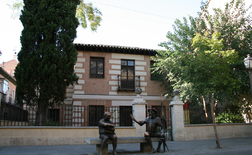 Resultado de imagen de Casa natal de Miguel de Cervantes alcalá de henares