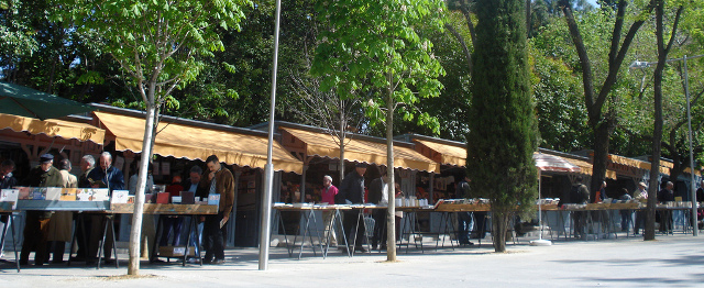cuesta de moyano peq