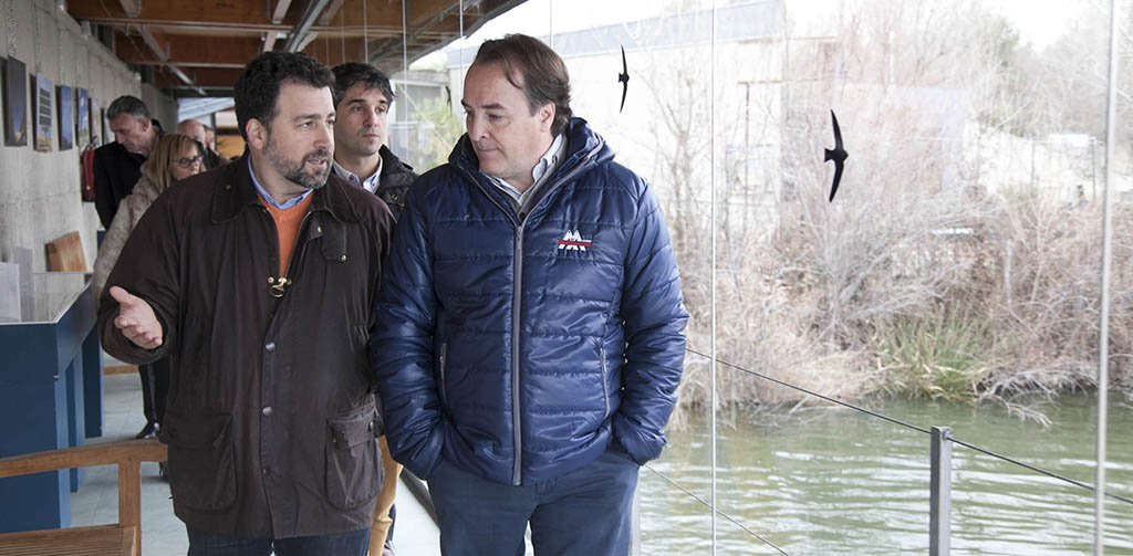 Consejero-medio-ambiente-visita-centro-educación-ambiental-1024