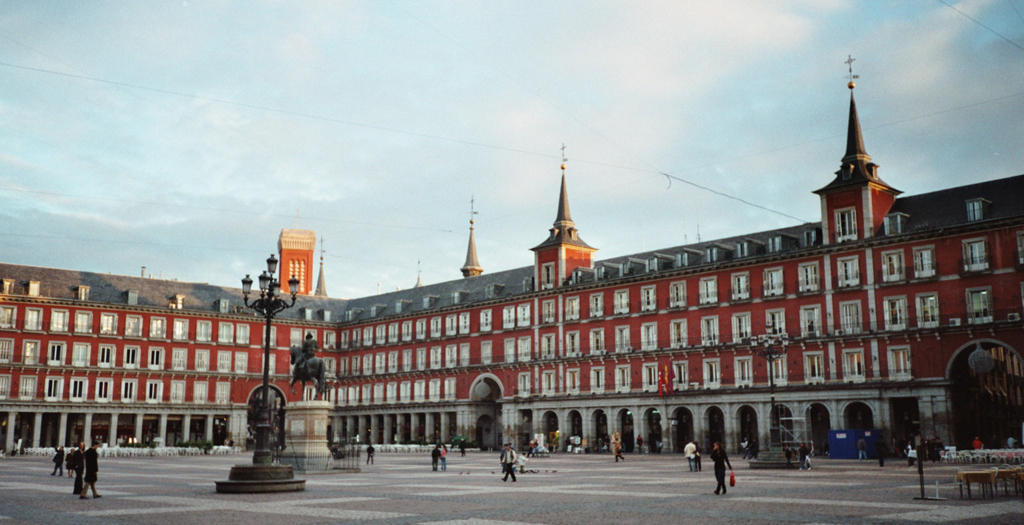 Plaza_Mayor,_Madrid