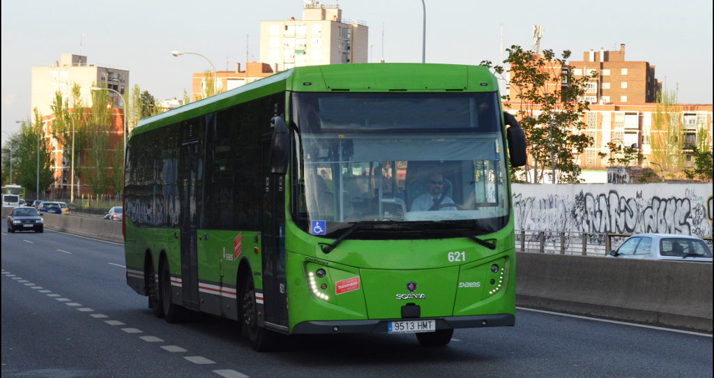 línea-autobús-interurbano ©  FurbyTrenes