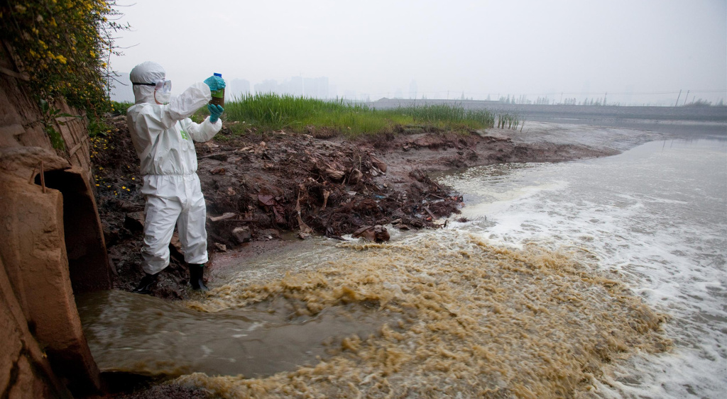 Сливать грязную воду