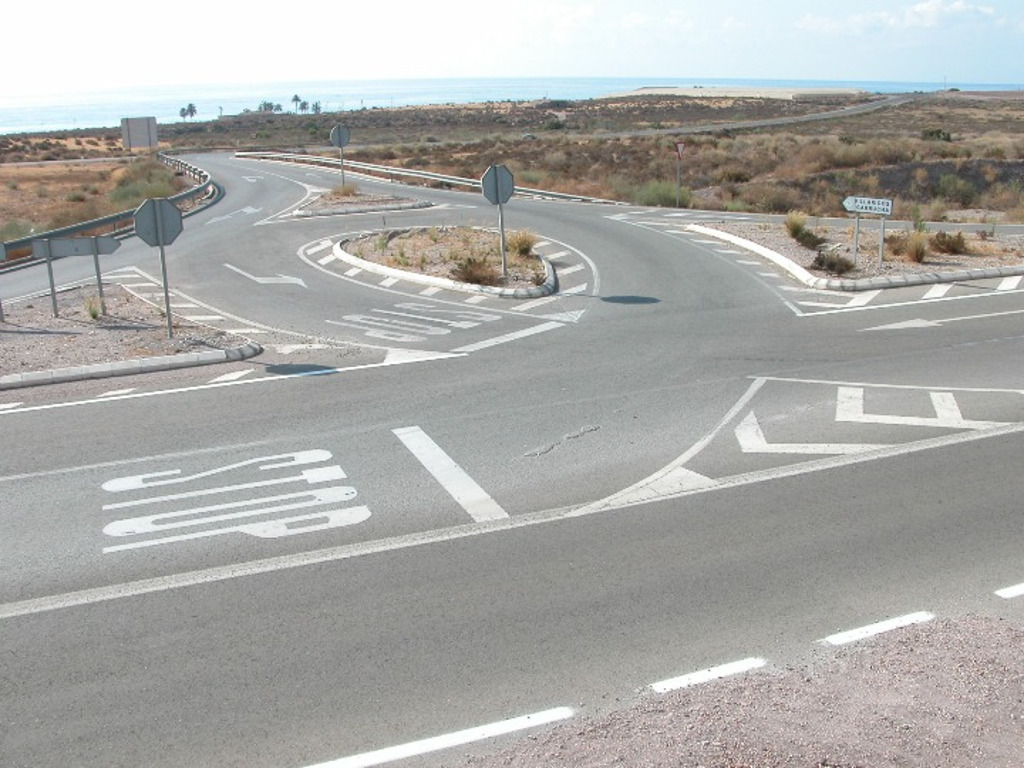M rgenes Traves as E Isletas De Las Carreteras Madrile as Se M rgenes Traves as E Isletas De Las Carreteras Madrile as Se