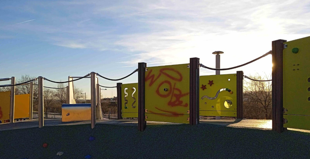 Grafitis parque Tempranales