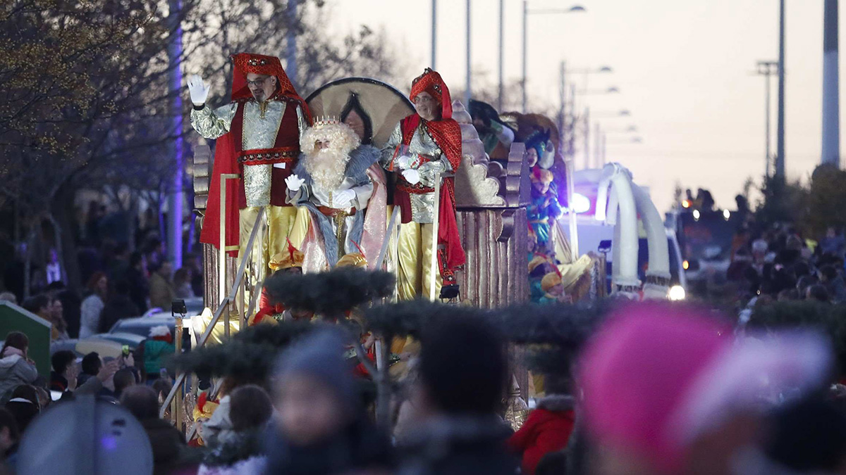 Guía completa de la Cabalgata de Sanse: itinerario, horarios y las tres zonas accesibles para la noche de Reyes