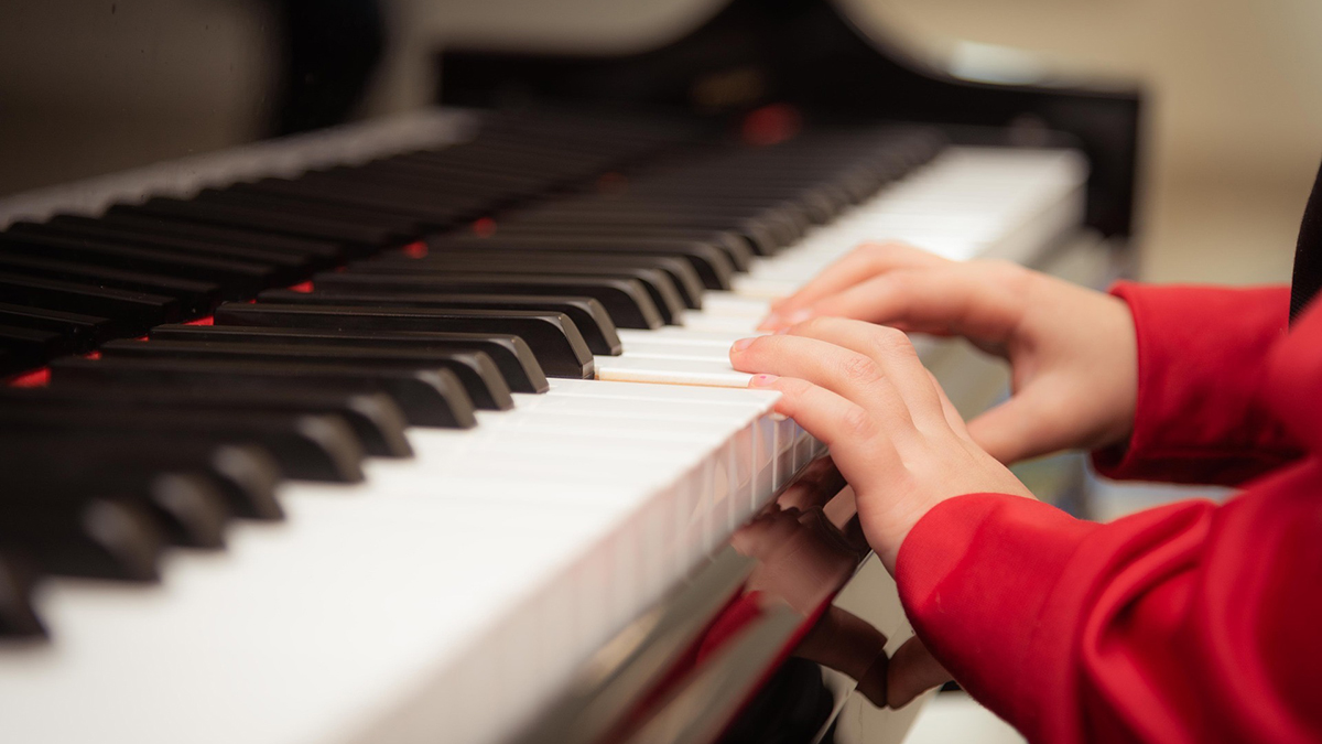 pianos